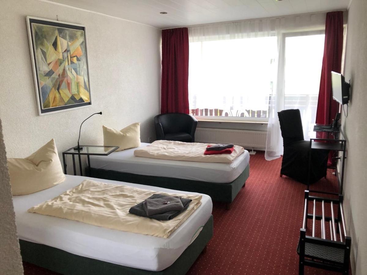 Hotel Saarland Lebach Exterior photo